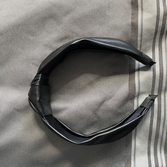 Headband - Picture 2 of 2